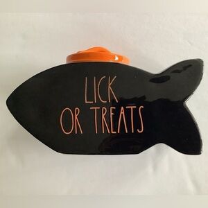 Rae Dunn Halloween Lick Or Treats Fish Shaped Canister Container Cat Dog New